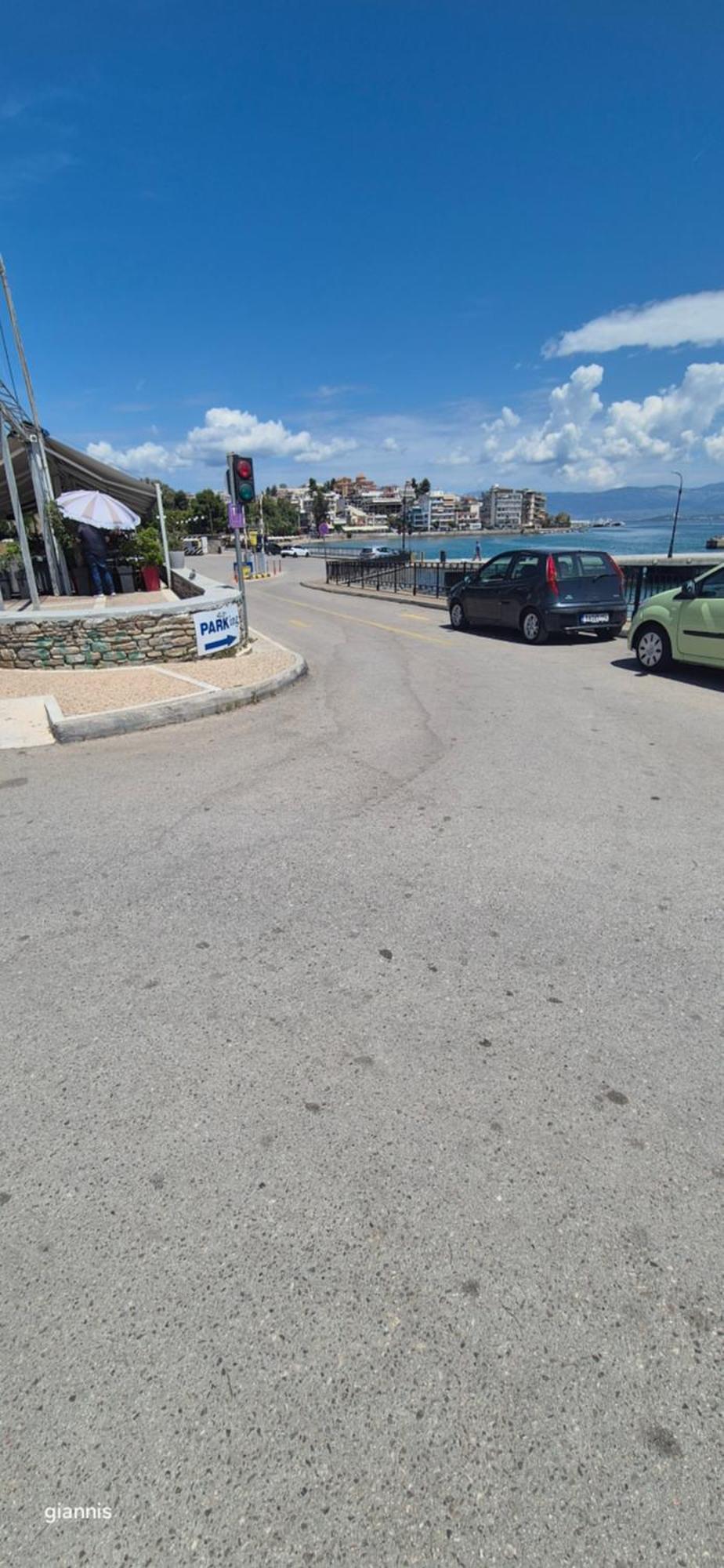 Debbies Διαμέρισμα Δίπλα Στο Νερό #2 ! Chalkís Esterno foto